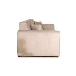 Iconx Studios Beluga Vier-Sitzer Sofa Sofa aus Samtstoff Beige Hellgrau