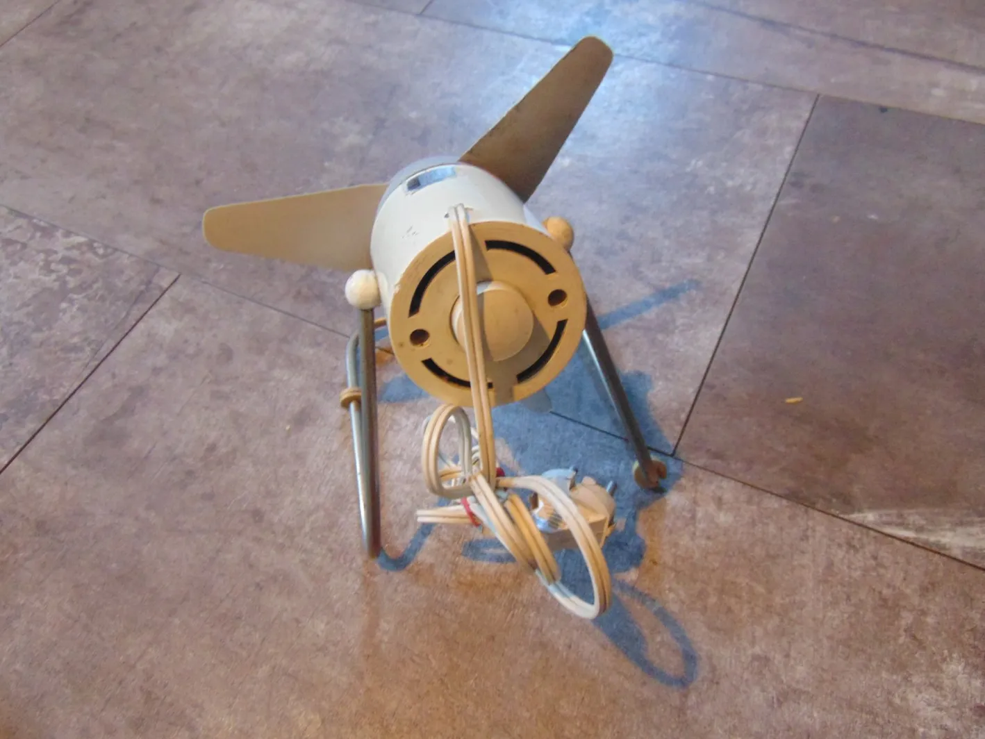 Industrieller Vintage Ventilator von Junior, 1970er