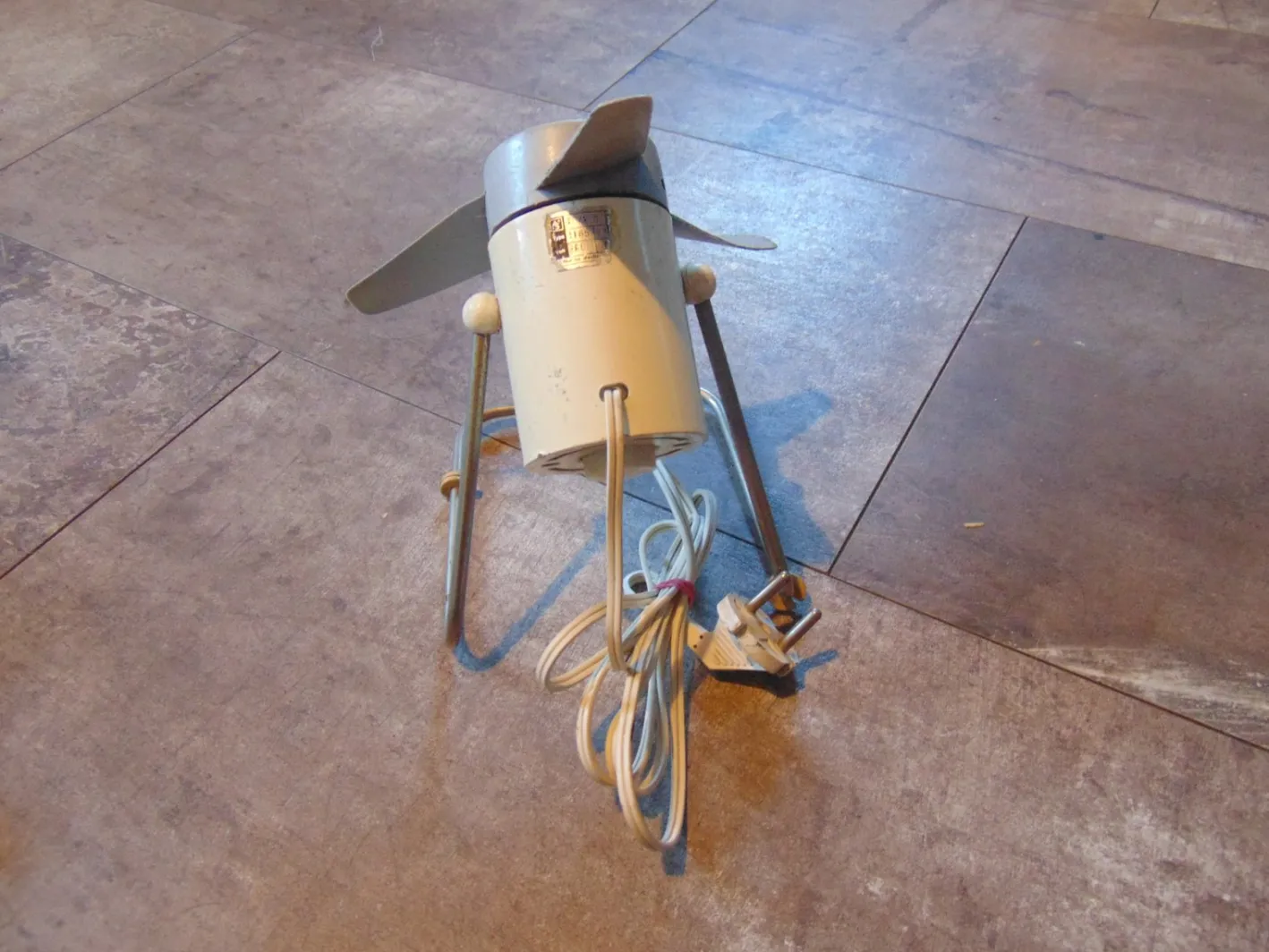 Industrieller Vintage Ventilator von Junior, 1970er
