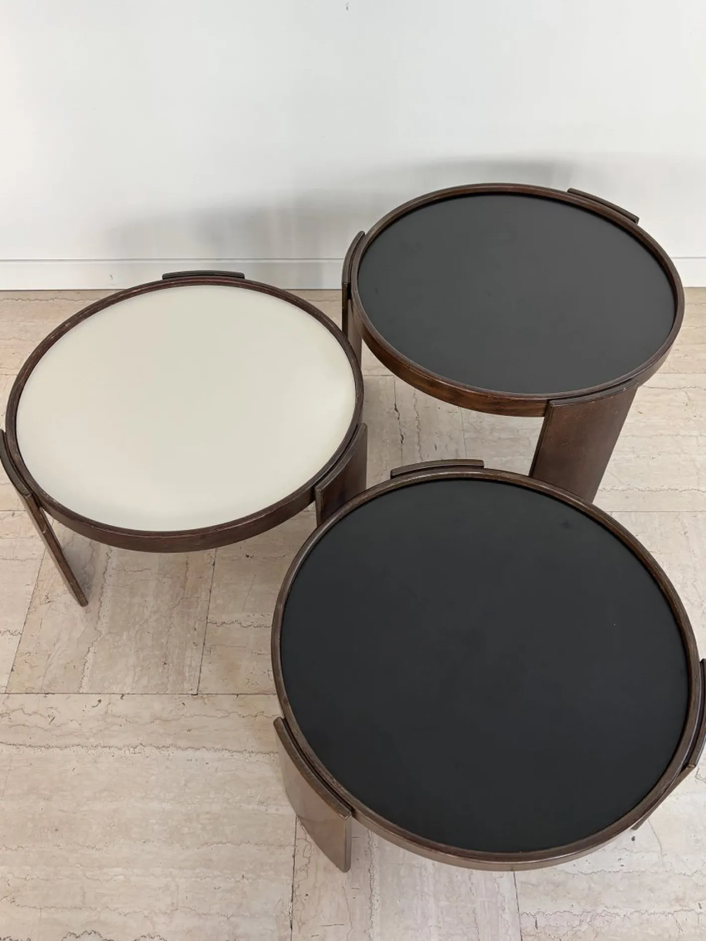 Italienische Modell 780 Satztische von Gianfranco Frattini für Cassina, 1960er, 3er Set