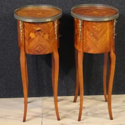 20. Jh. Französische Ovale Nachttische, 1950er, 2er Set