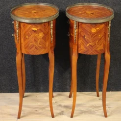 20. Jh. Französische Ovale Nachttische, 1950er, 2er Set