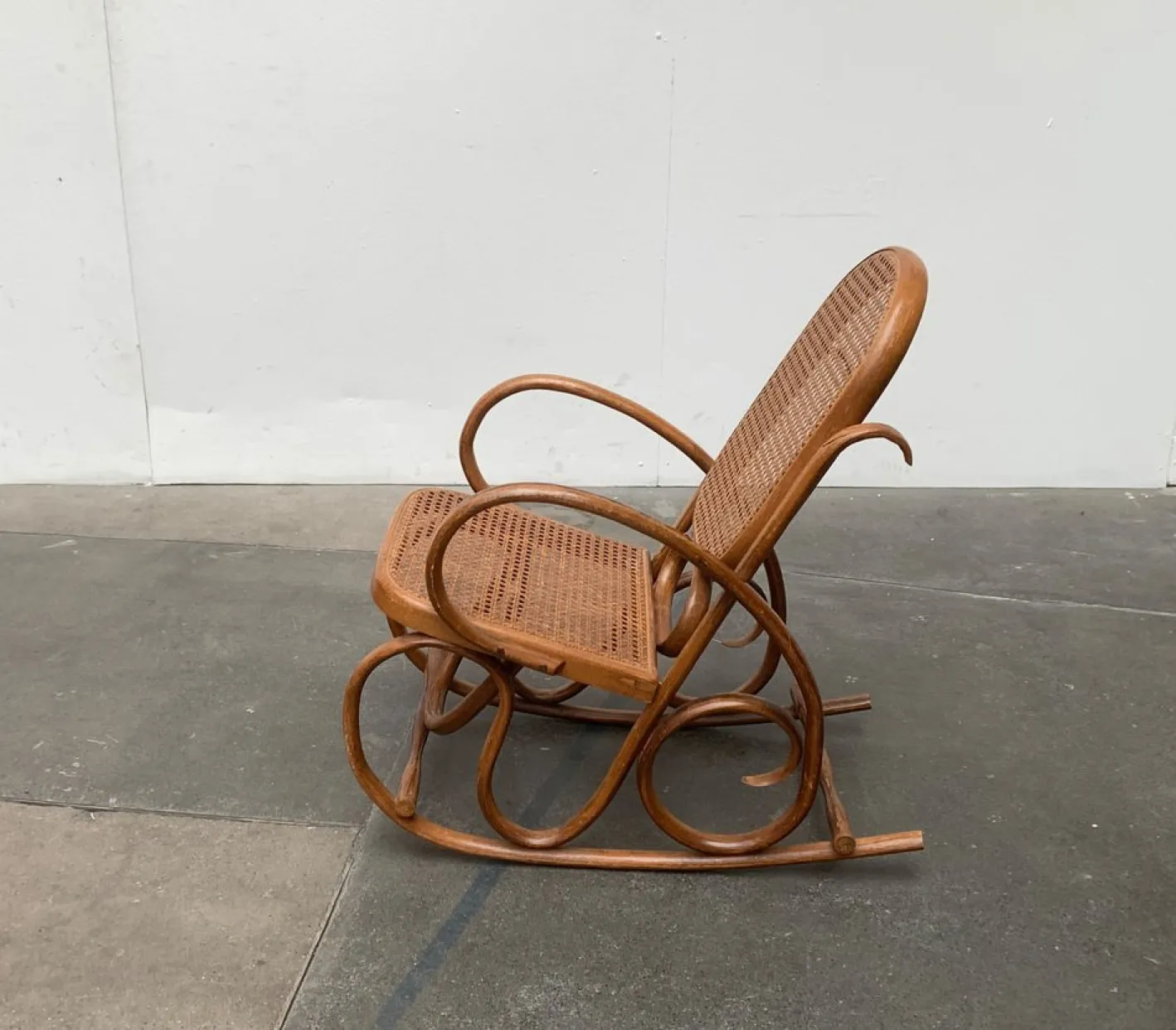 Jugendstil Kinder Schaukelstuhl, 1910er