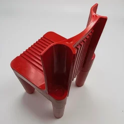 K1340 Kinderstuhl aus Rotem Polyethylen von Richard Sapper & Marco Zanuso für Kartell, Italien 1960er