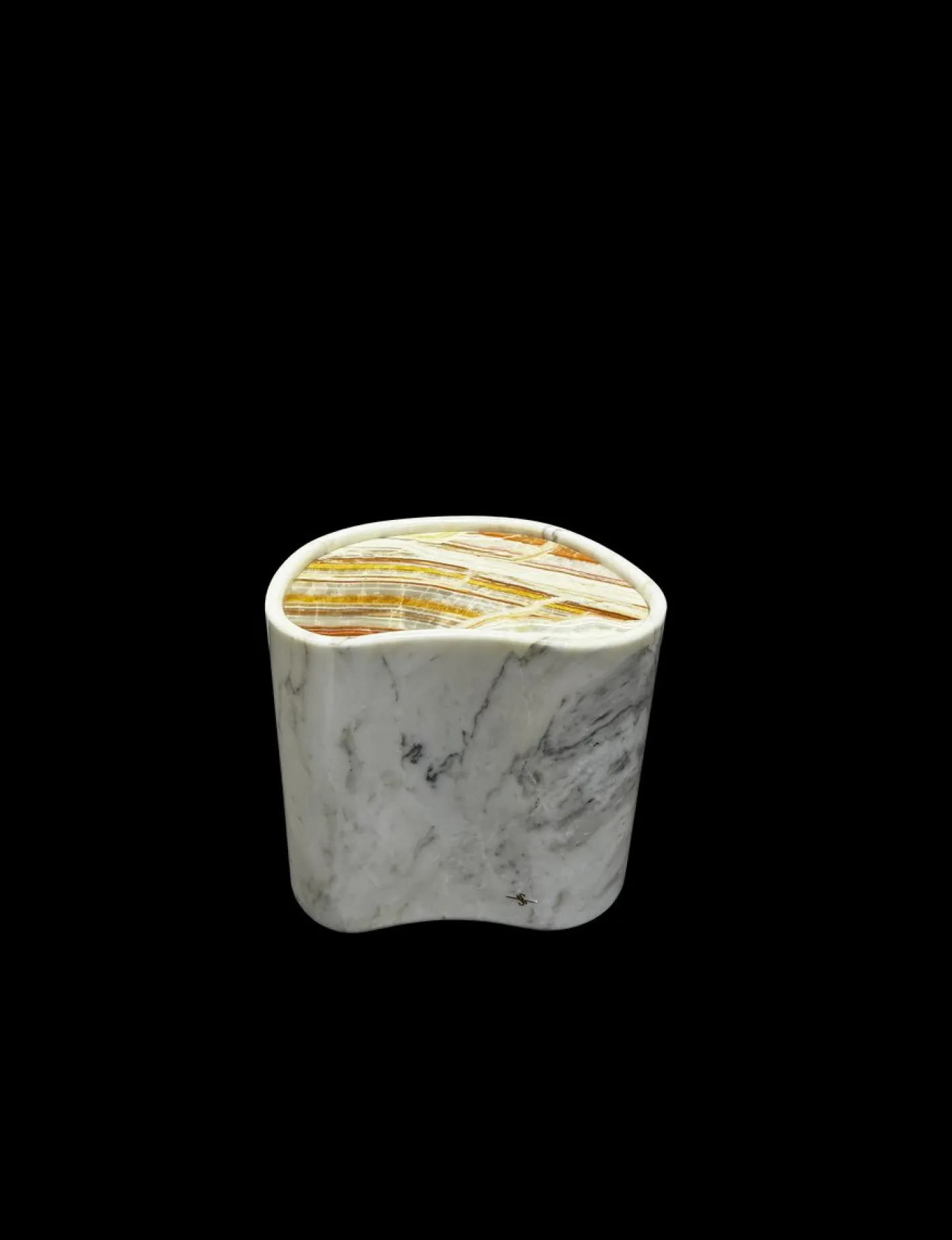 Marmor Hocker von Angela Stiuso