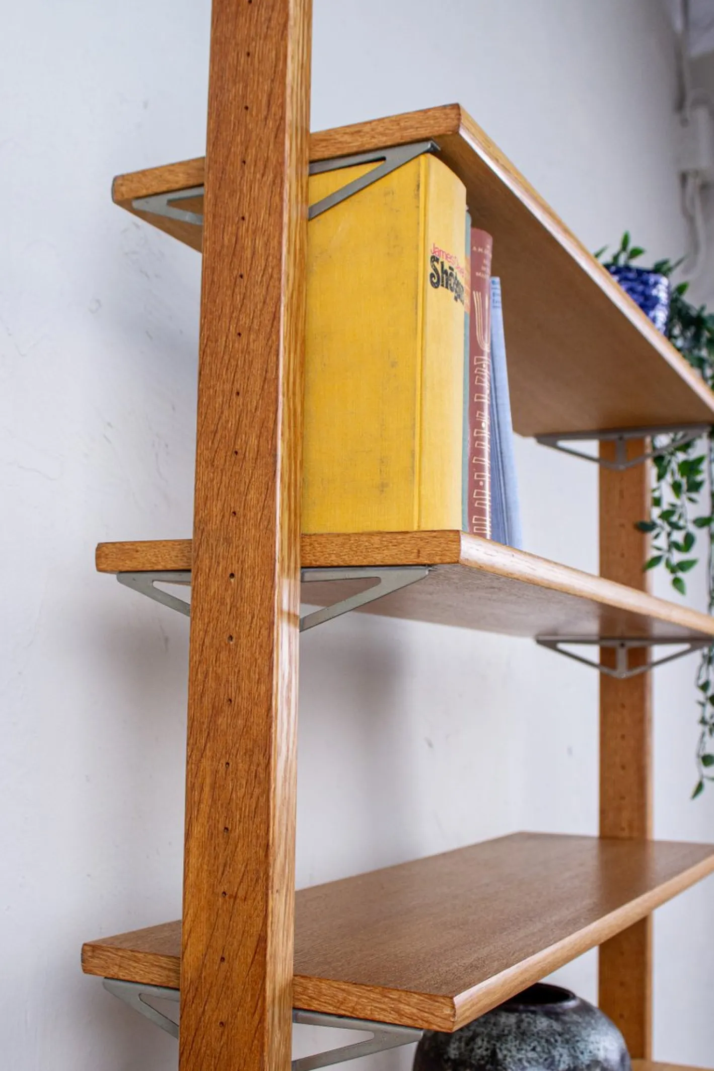 Mid-Century Bücherregal aus Eiche von Ikea, 1960er