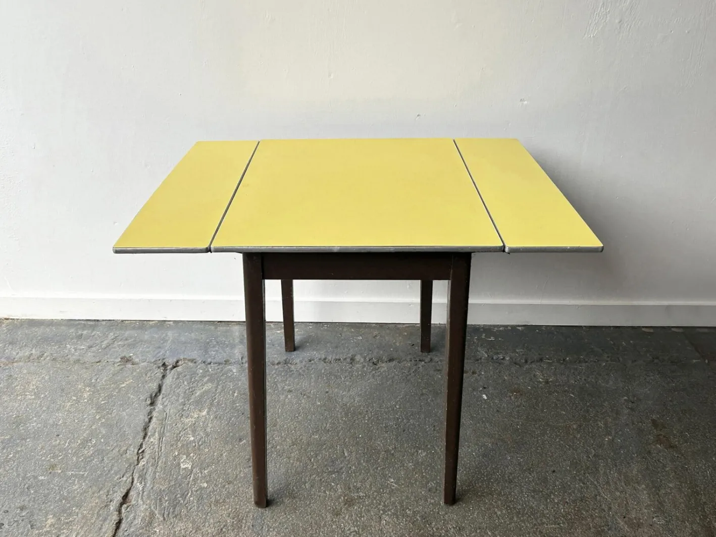 Mid-Century Formica Drop-Leaf-Esstisch
