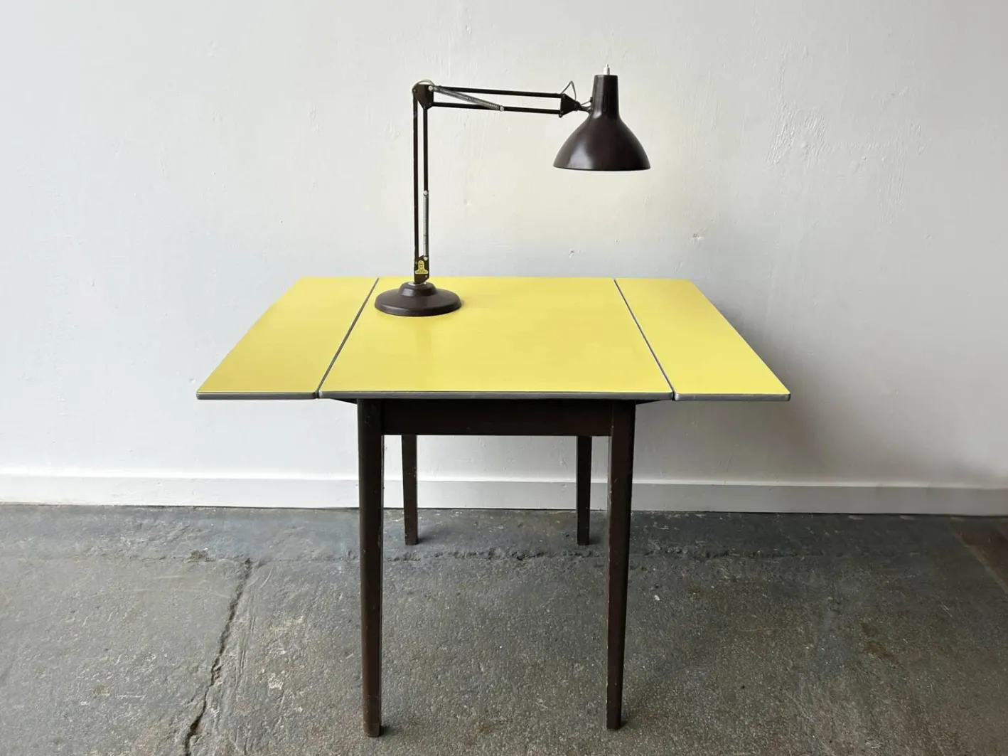 Mid-Century Formica Drop-Leaf-Esstisch