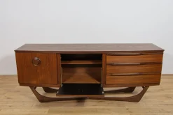Mid-Century Sideboard aus Teak von Beautility, 1960er