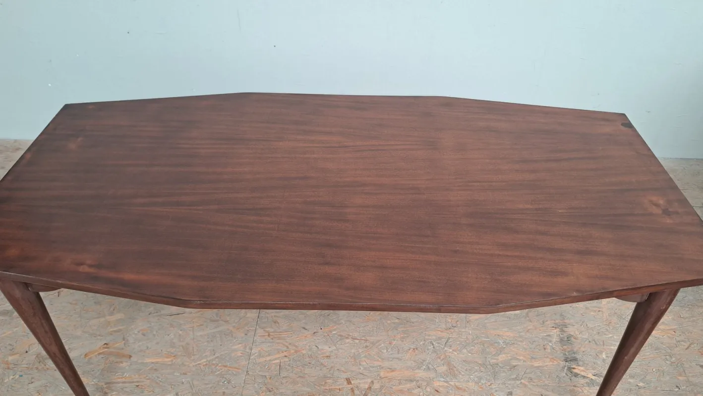 Mid-Century Teak Tisch, 1960er