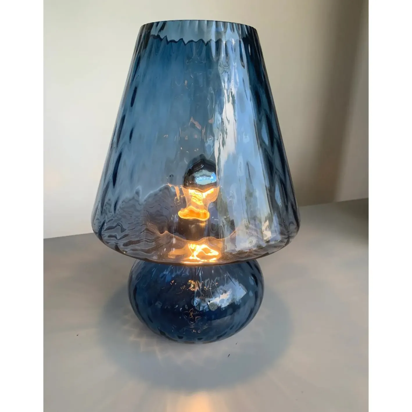 Murano-inspirierte blaue Glaslampe mit Ballotton Textur von Simoeng