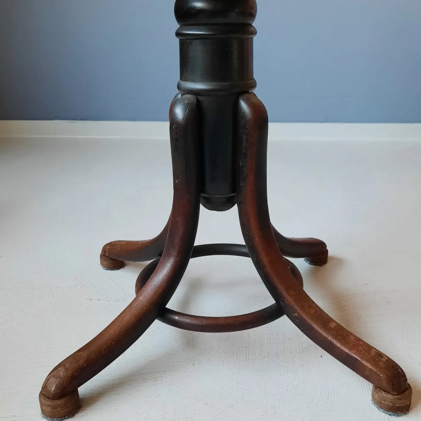 Nr. 5101 Drehhocker von Thonet, 1900er