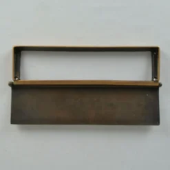 Push Pull Türgriffe und Briefkasten mit Kraterrelief, 1970er, 4 . Set