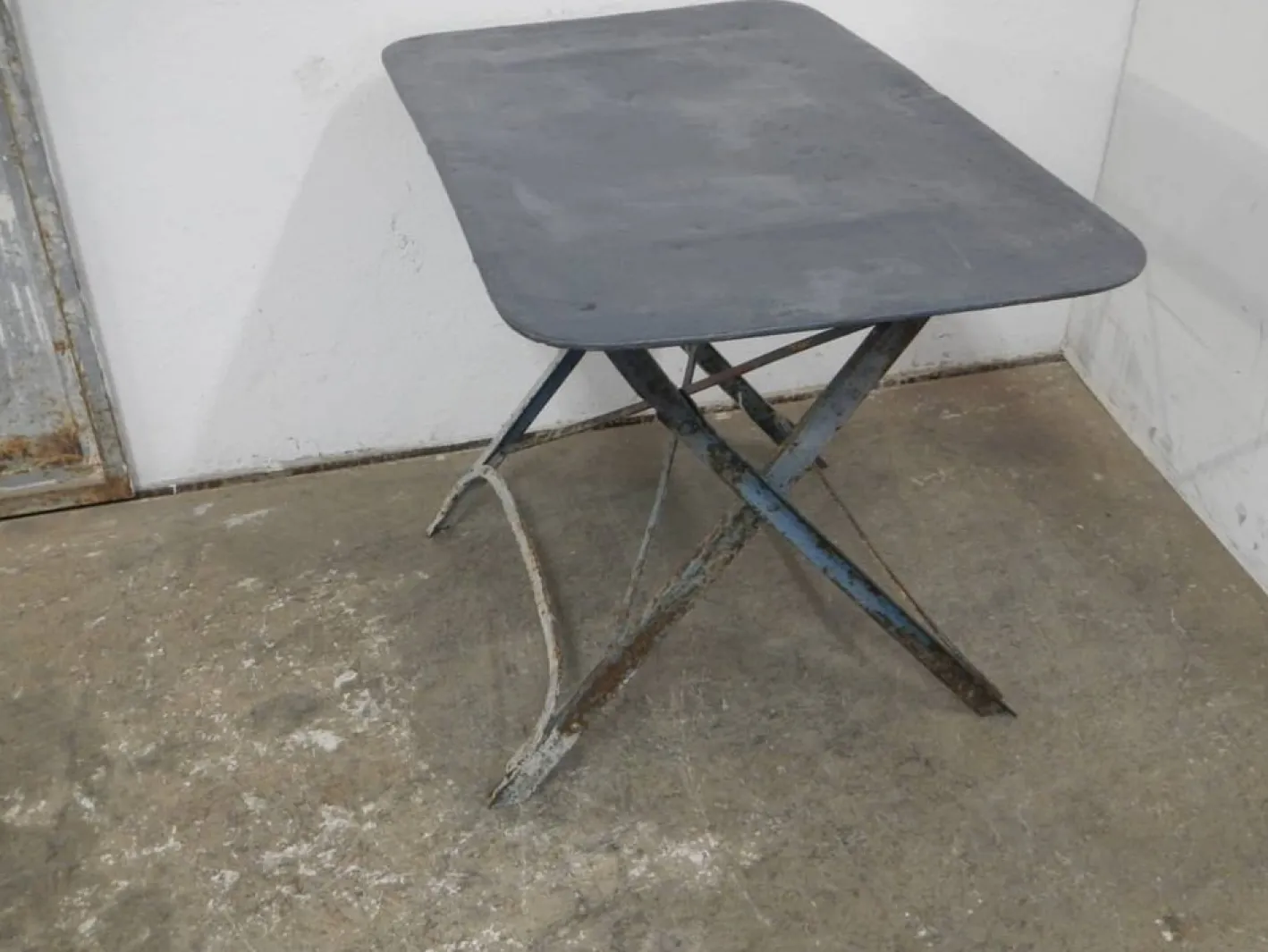 Rechteckiger Gartentisch, 1950er