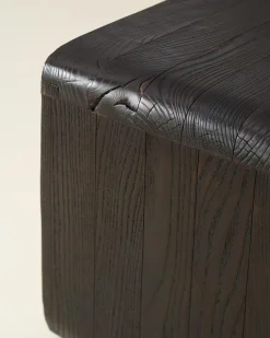 Regal mit Messingboden von Tomasz Omachel