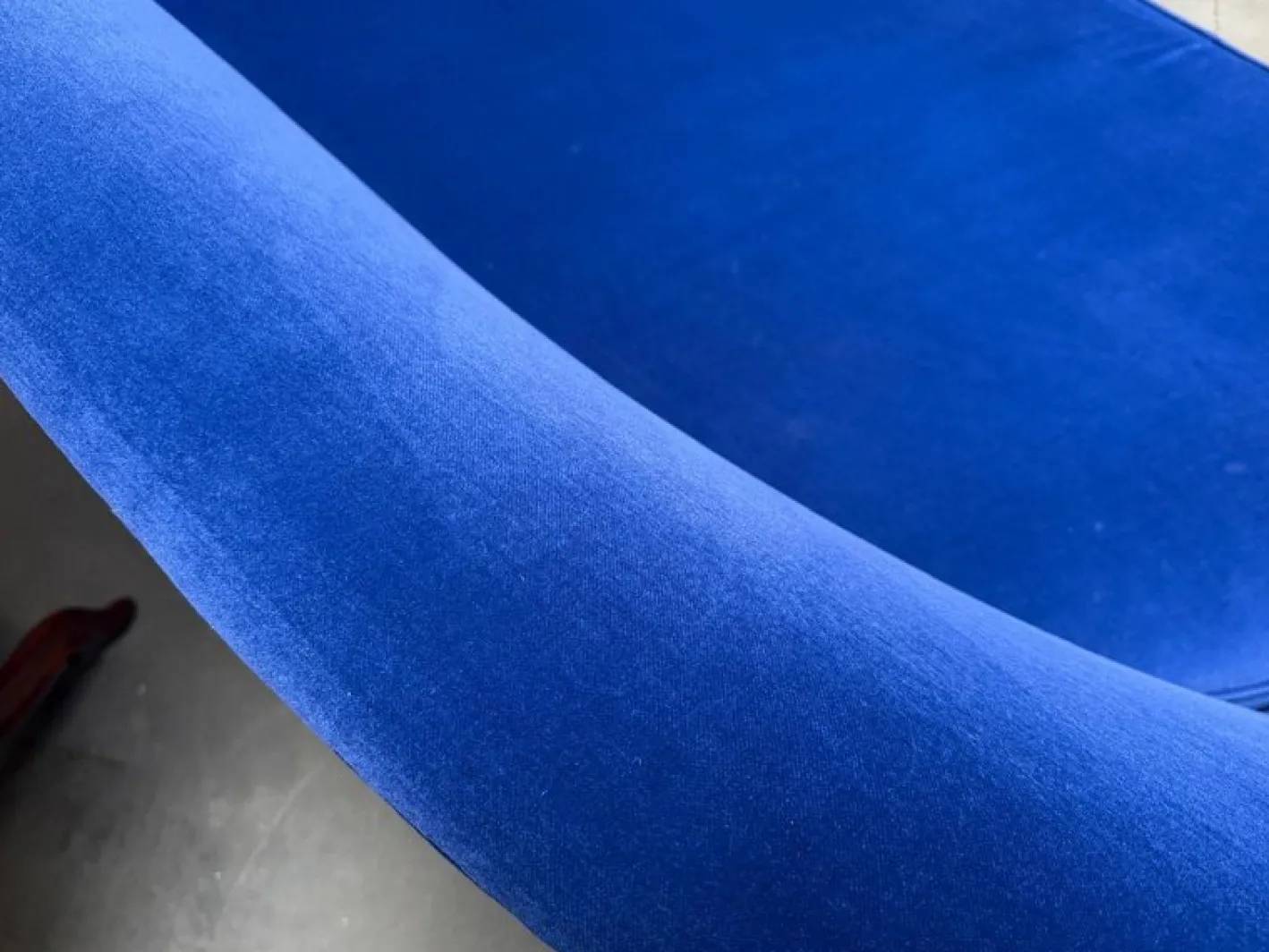 Riesiges Pool / UFO Sofa von Bretz