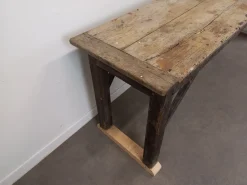 Rustikaler Bauerntisch aus Tanne