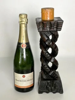 Rustikaler französischer Kerzenhalter aus Holz, 1970er
