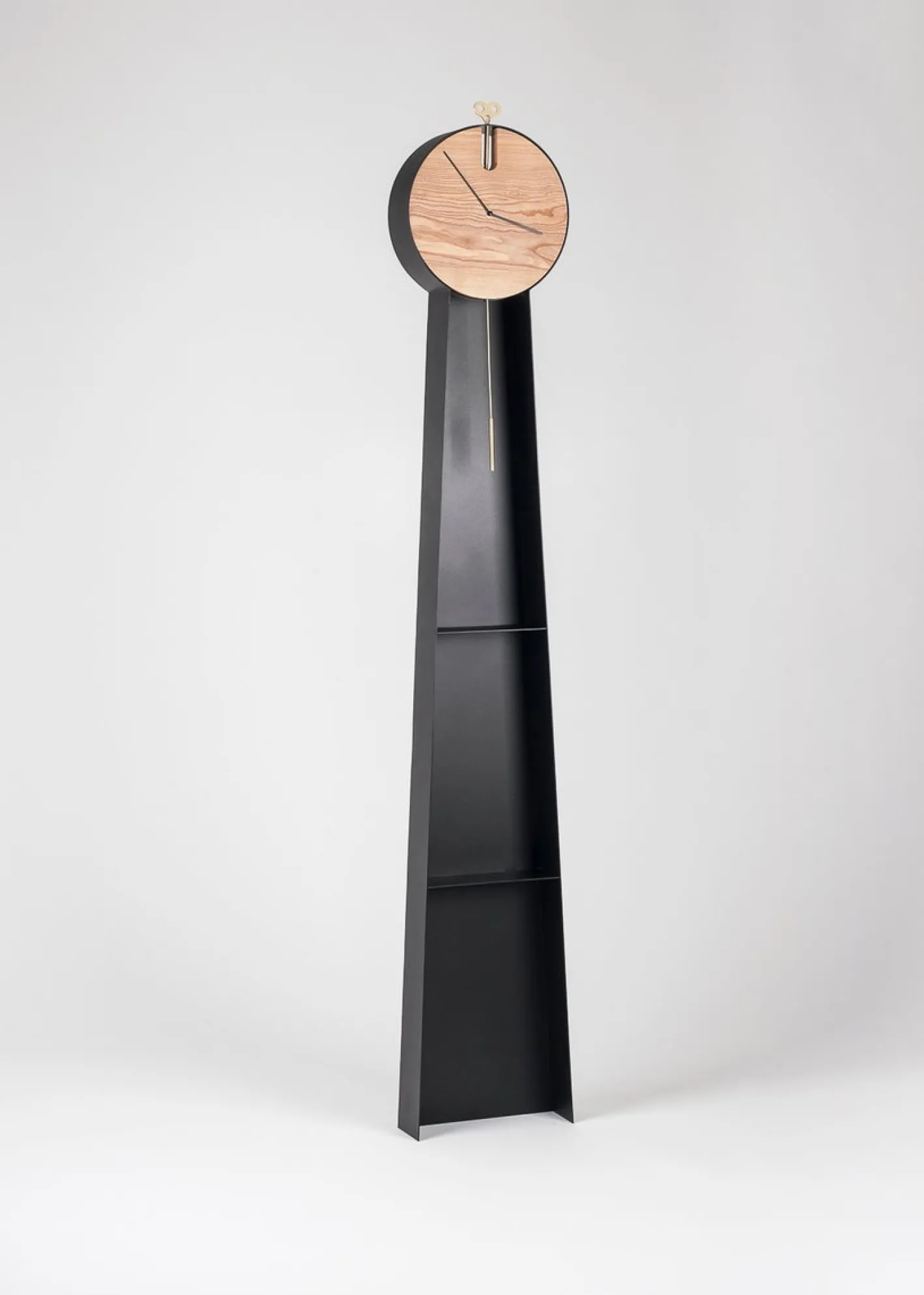 Schwarze OTTO Pendeluhr von Leonardo Fortino für Formae