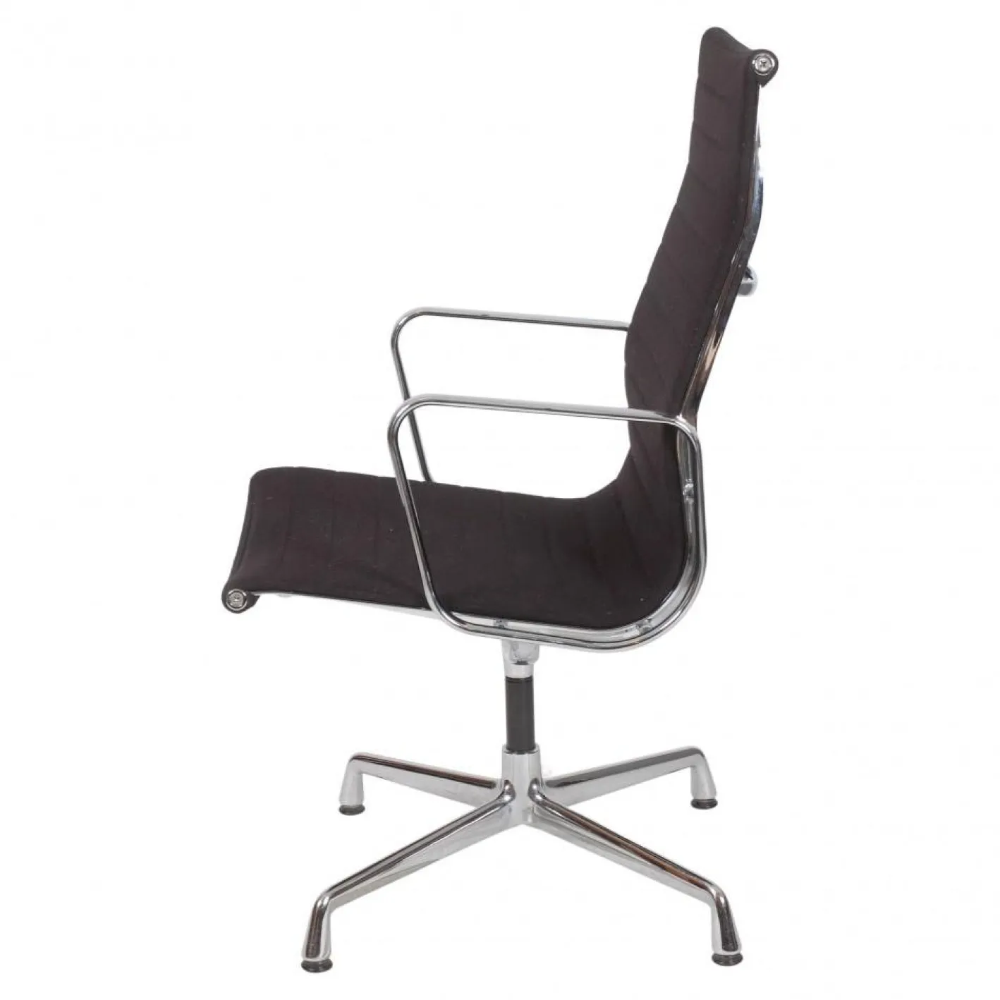 Schwarzer Hopsak EA-108 Stuhl von Charles Eames für Vitra