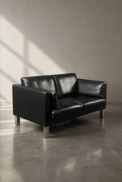 Schwarzes dänisches Mid-Century 2-Sitzer Ledersofa, 1970er