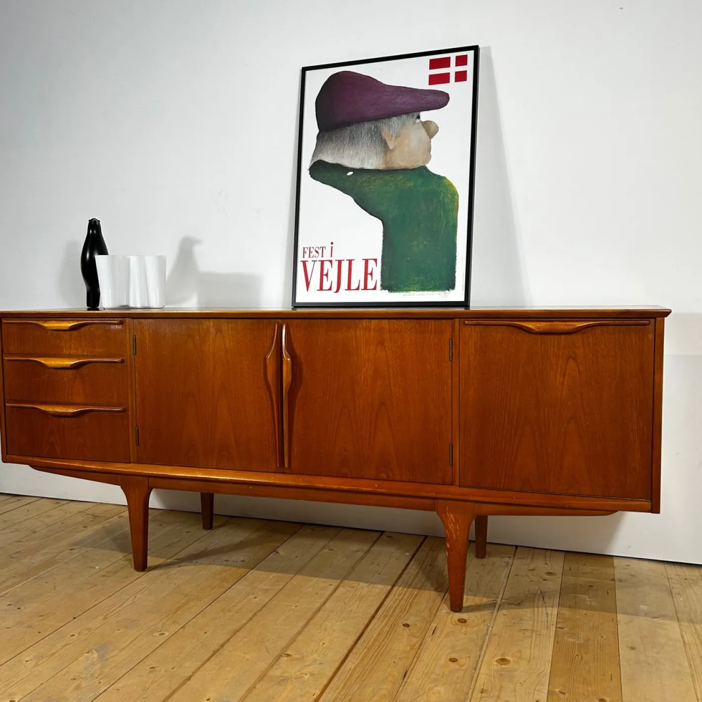 Sideboard aus Teak von Jentique, 1960er