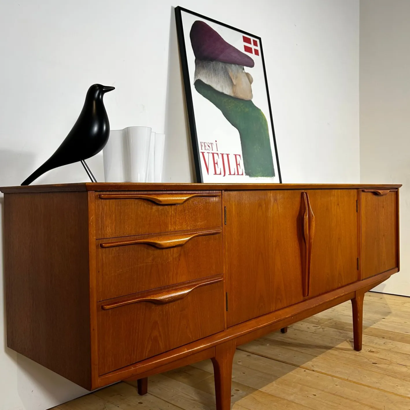 Sideboard aus Teak von Jentique, 1960er
