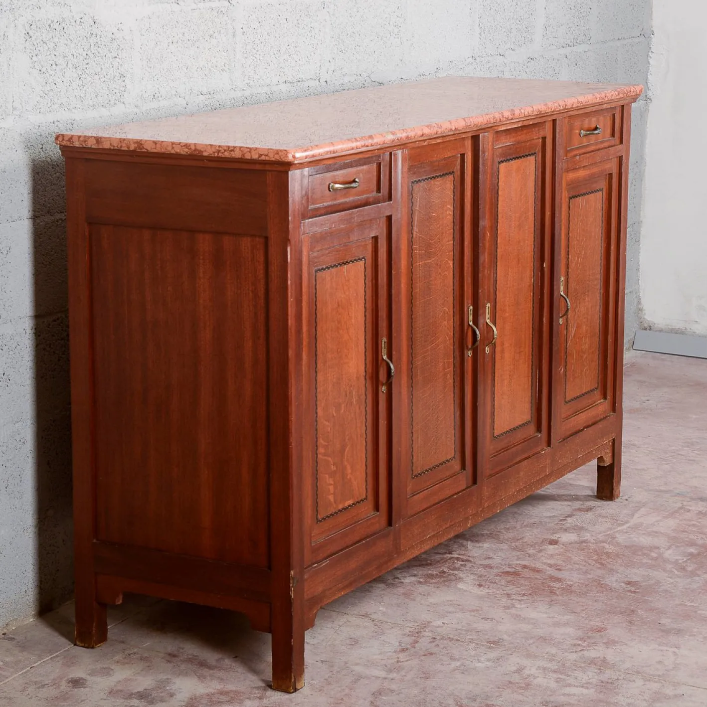 Sideboard mit 4 Türen, 2 Schubladen und Marmorplatte