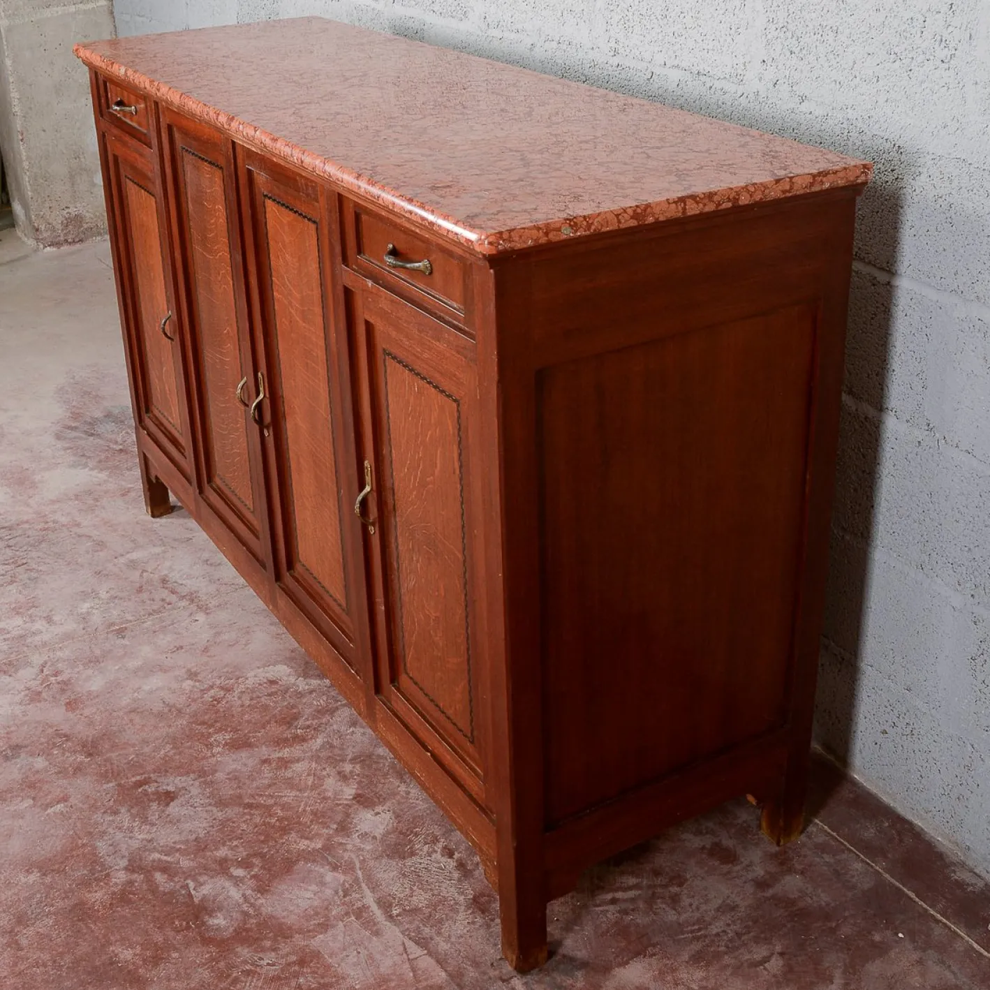 Sideboard mit 4 Türen, 2 Schubladen und Marmorplatte