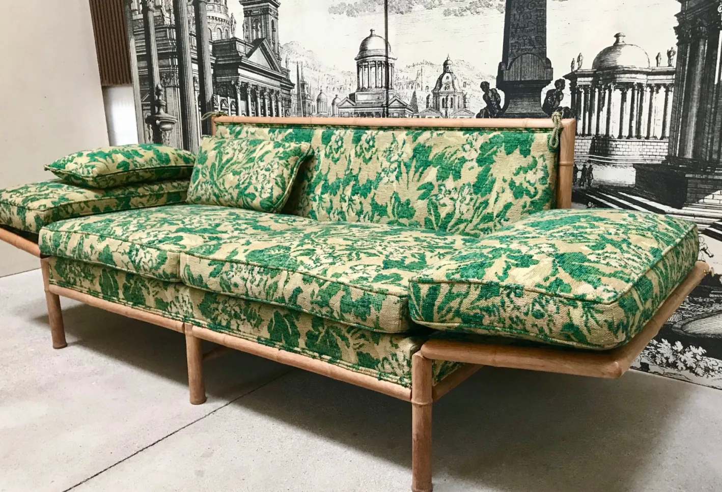 2-Sitzer Schlafsofa aus Bambus, 1960er