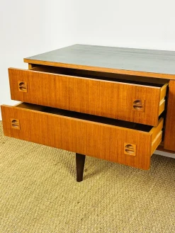 Skandinavisches Sideboard aus Teak, 1960