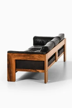 Sofa aus Palisander & schwarzem Leder von Tobia Scarpa, 1960er