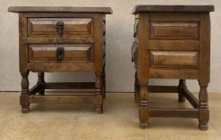 Spanische Nachttische mit Schubladen & Eisenbeschlägen, 1950er, 2er Set