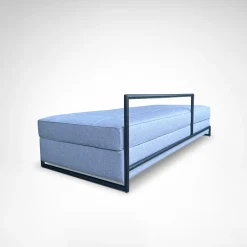 Tagesbett aus schwarzem Metall & Kvadrat Wollbezug von Eileen Gray für Classicon, 2010er