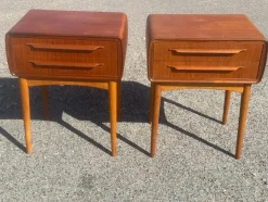 Teak Nachttische mit Eichenholz Beinen, Johannes Andersen zugeschrieben, 1964, 2er Set