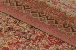 Teppich in sattem Rot mit königlichem Blumenmuster Afshan von Rug&Kilim