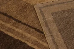 Teppich mit abgestuften Ecken von Rug&Kelim