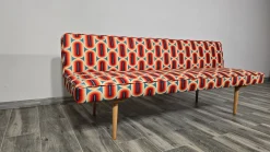 Tschechoslowakisches Sofa von Miroslav Navratil