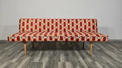 Tschechoslowakisches Sofa von Miroslav Navratil