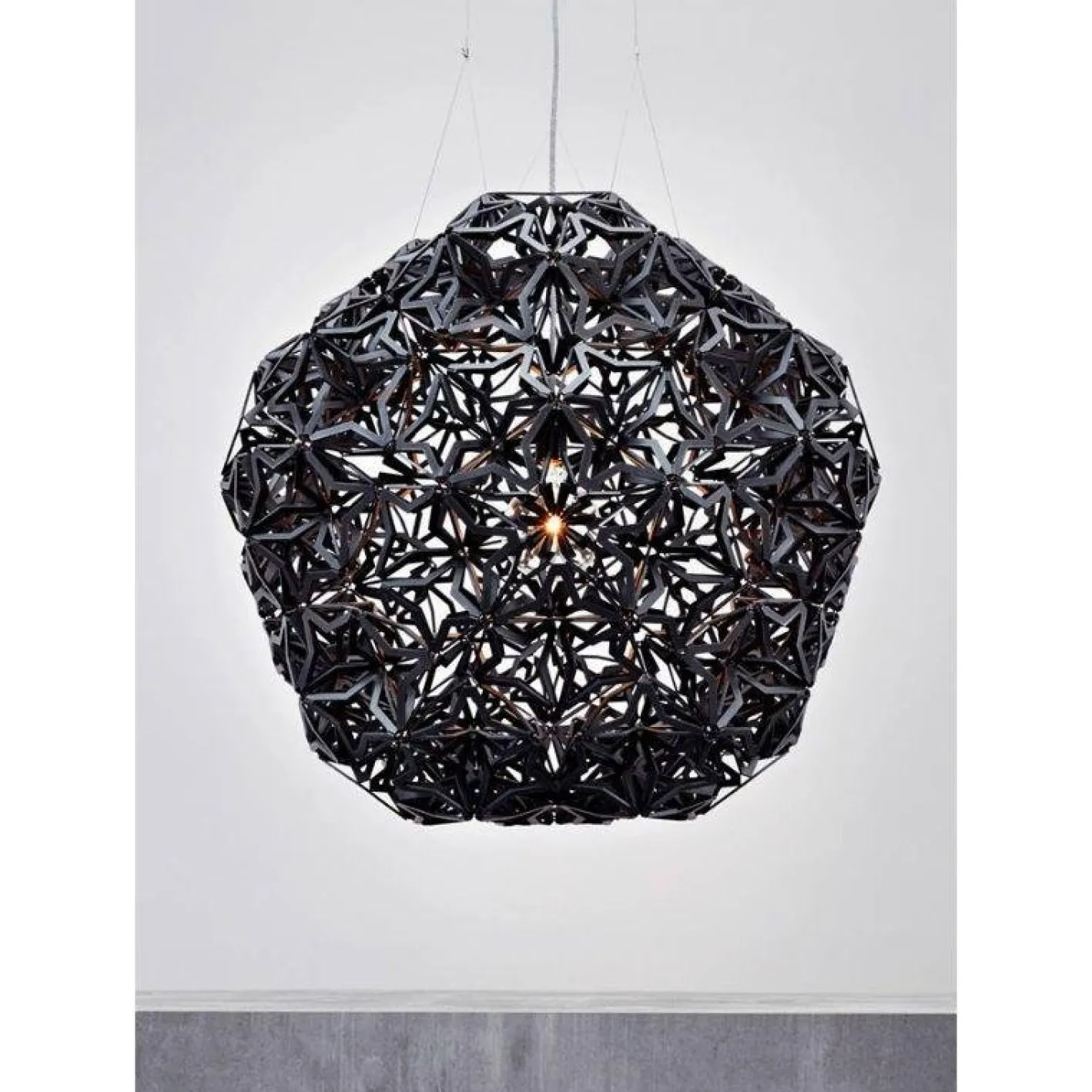 Unity Globe Light V.1 von Paul Heijnen