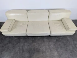 Vier-Sitzer Sofa aus Cremefarbenem Leder