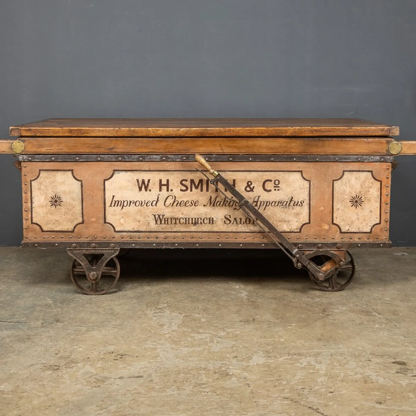 Viktorianischer Güterwagen mit Eichenholzplatte, 19. Jh., 1880er