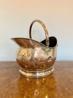 Viktorianischer Kupferhelm Coal Scuttle, 1880er