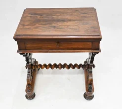 Viktorianischer Spieltisch, 1840er