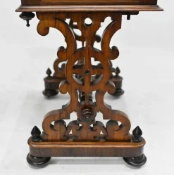 Viktorianischer Spieltisch, 1840er