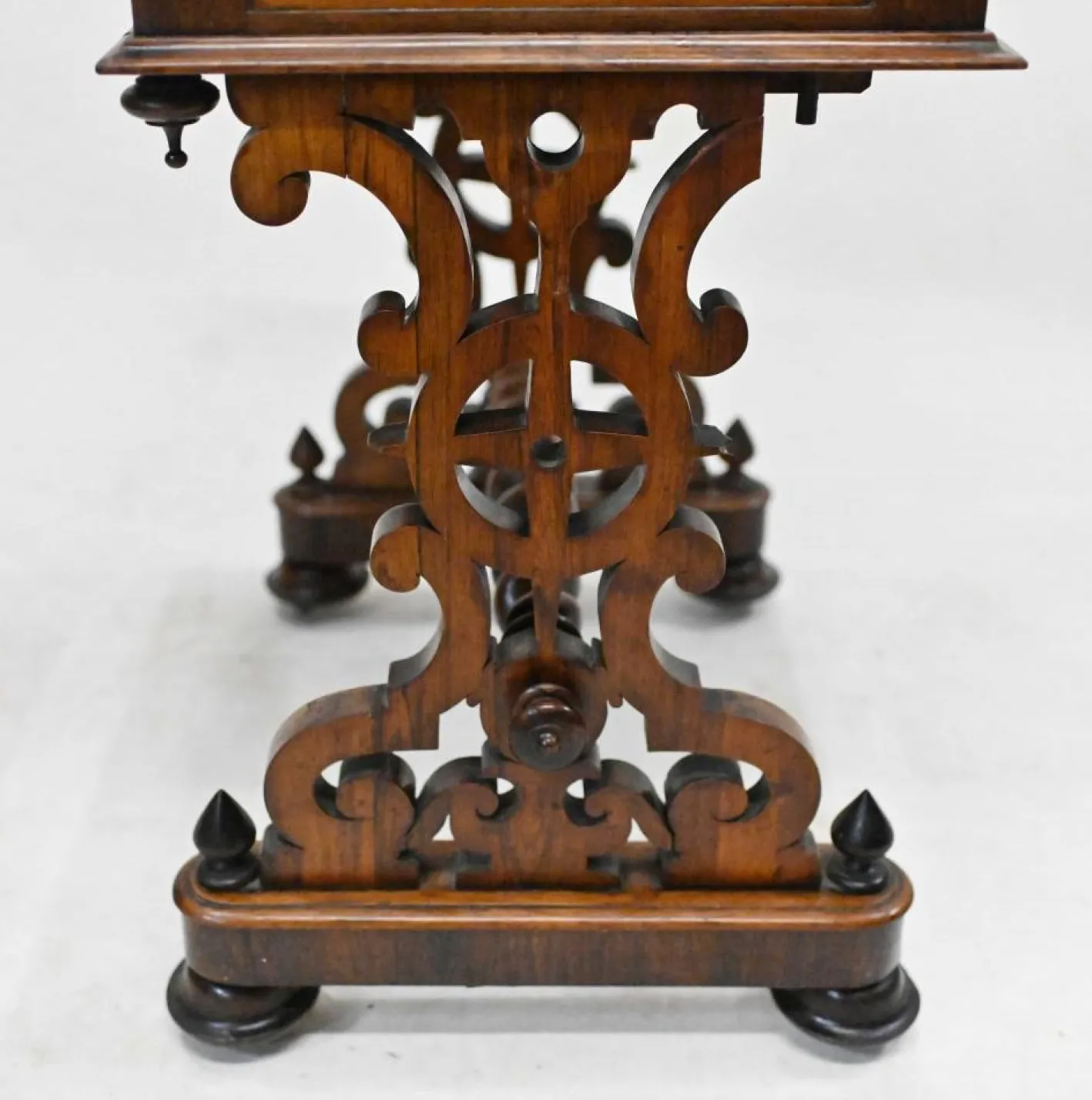 Viktorianischer Spieltisch, 1840er