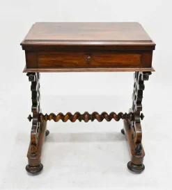 Viktorianischer Spieltisch, 1840er