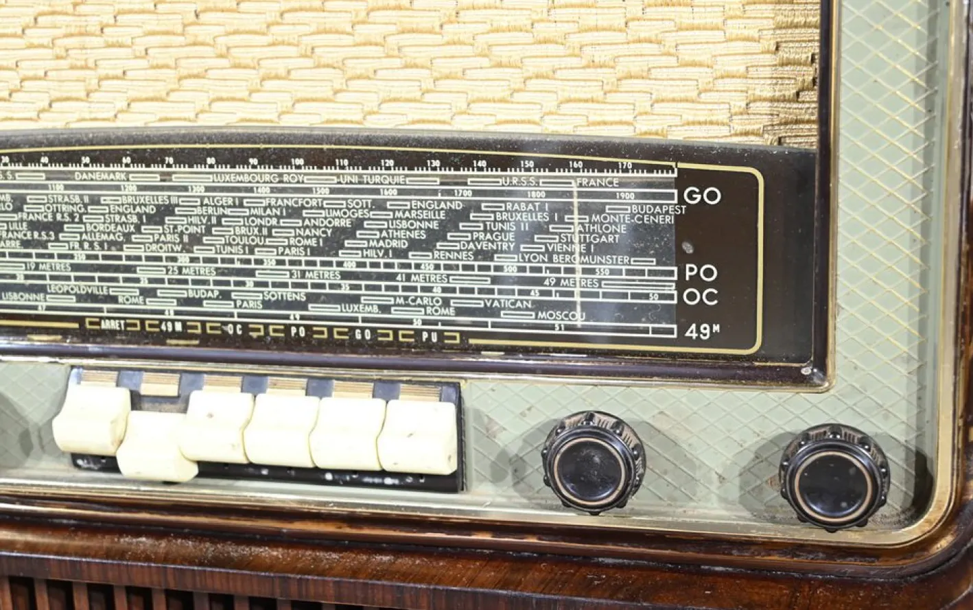 Vintage Amplix Radio, 1950