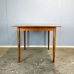 Vintage Esstisch aus Teak, 1960er