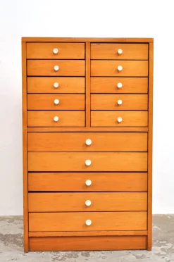Vintage Schulkommode aus Buche, 1950er